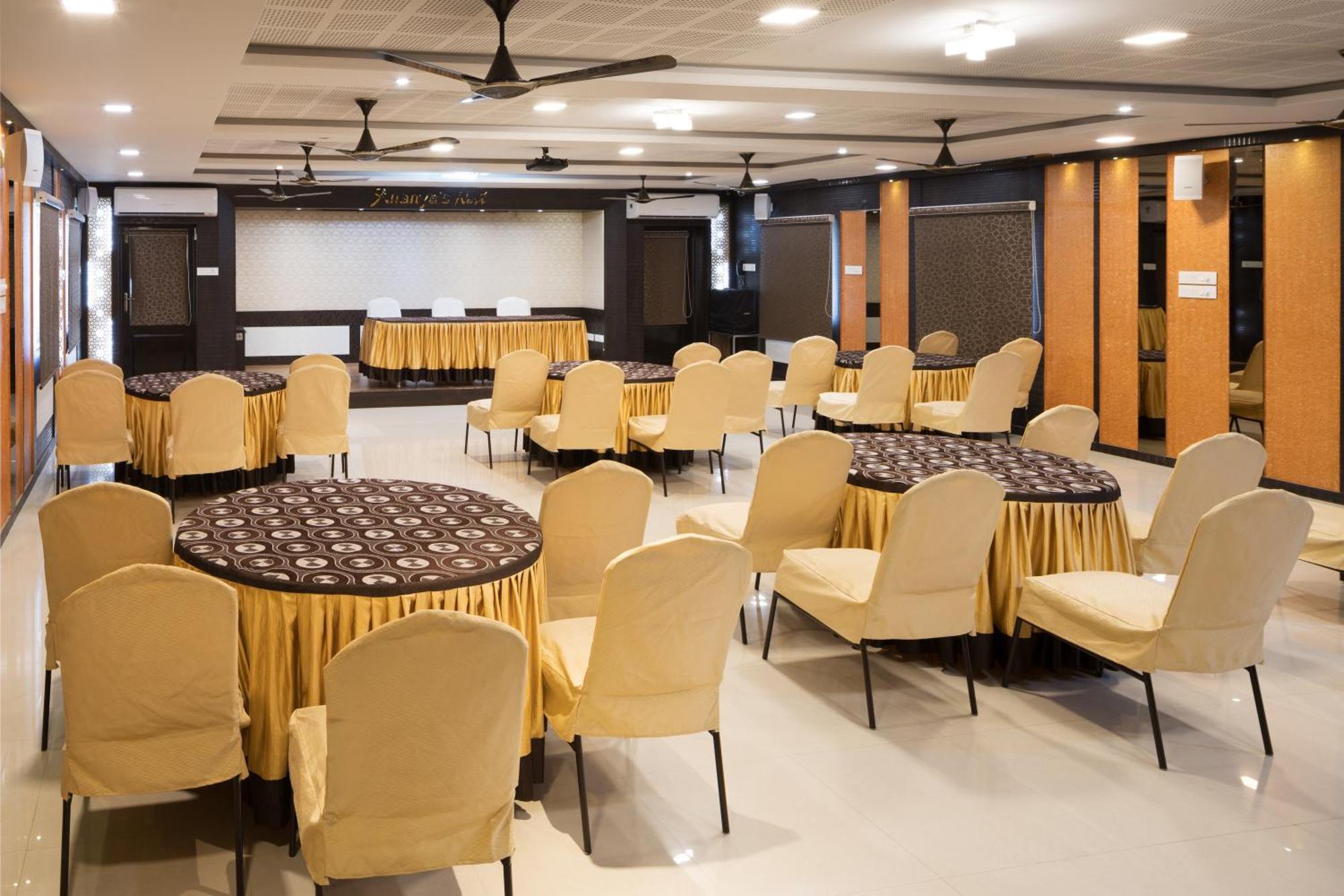 Ananyas Nest Hotell Coimbatore Eksteriør bilde